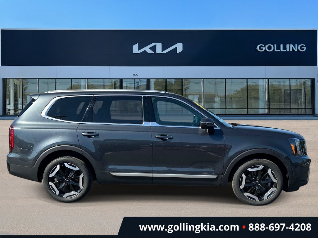 Certified 2024 Kia Telluride S w/ S Sunroof Package AWD/4WD image 2