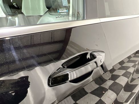 Used 2023 Kia Sportage EX image 15