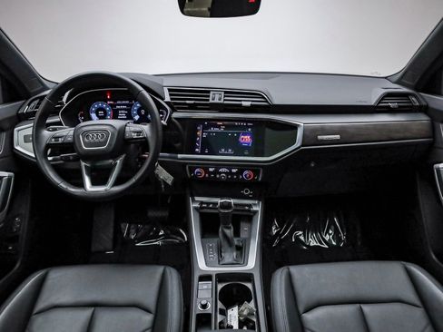 Used 2022 Audi Q3 2.0T Premium image 13