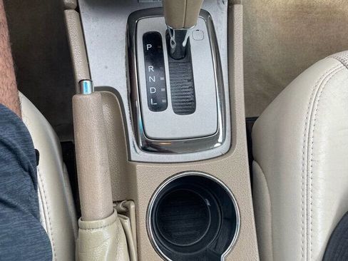 Used 2008 Lincoln MKZ image 13