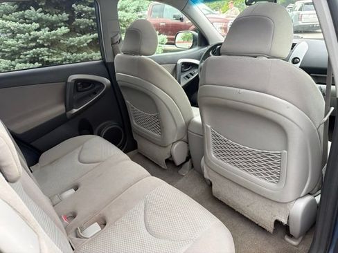 Used 2006 Toyota RAV4 Limited FWD image 24