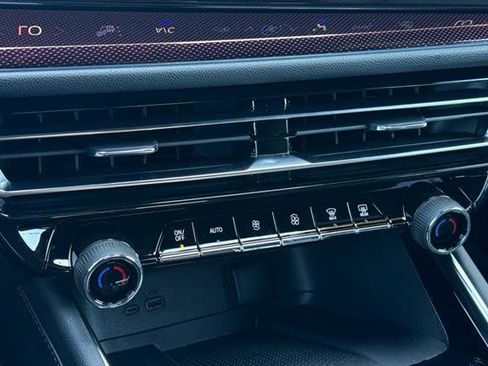 New 2026 Chevrolet Traverse Z71 w/ Enhanced Driving Package image 21