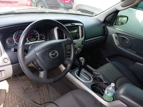 Used 2005 MAZDA Tribute s w/ Package 1 FWD image 6