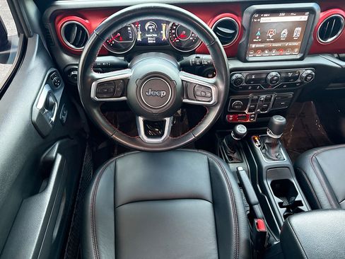 Used 2021 Jeep Wrangler Unlimited Rubicon AWD/4WD image 15