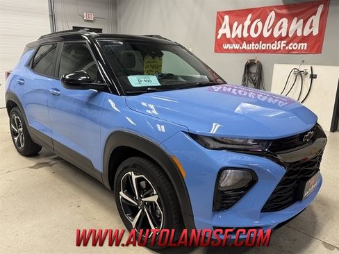 Used 2023 Chevrolet TrailBlazer RS w/ Sun and Liftgate Package AWD/4WD image 1