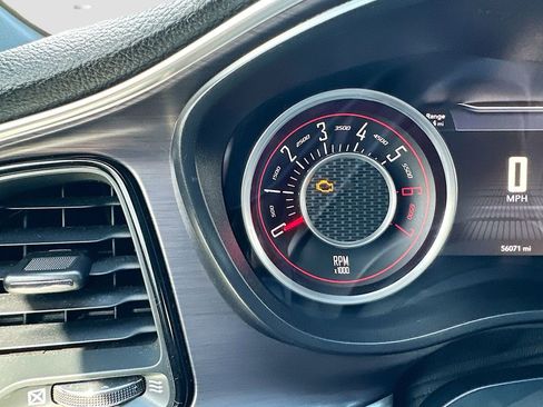 Used 2015 Dodge Challenger R/T w/ Quick Order Package 22B R/T image 15