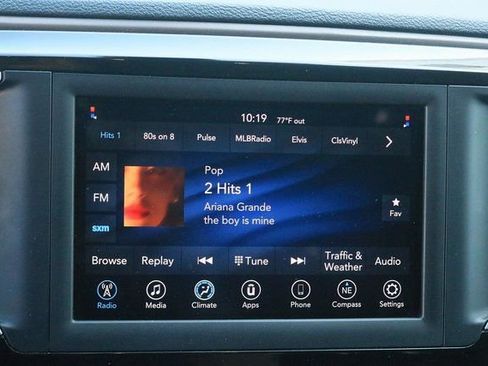 Used 2020 Chrysler Voyager Lxi image 27