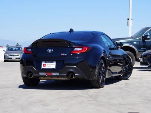Used 2024 Toyota GR86 Premium RWD image 5