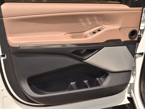 New 2026 Lincoln Navigator Black Label image 39