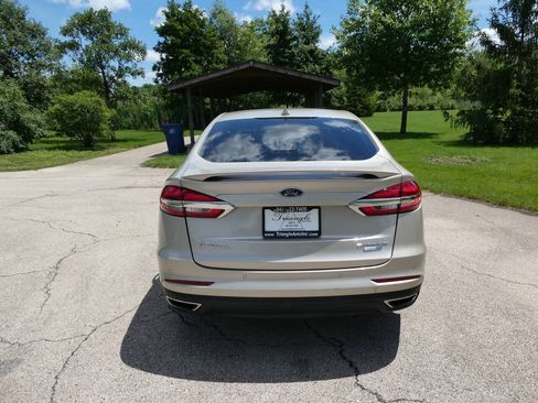 Used 2019 Ford Fusion Titanium AWD/4WD image 6
