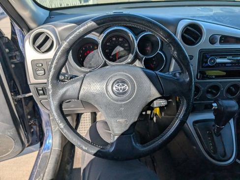 Used 2005 Toyota Matrix XR FWD image 8