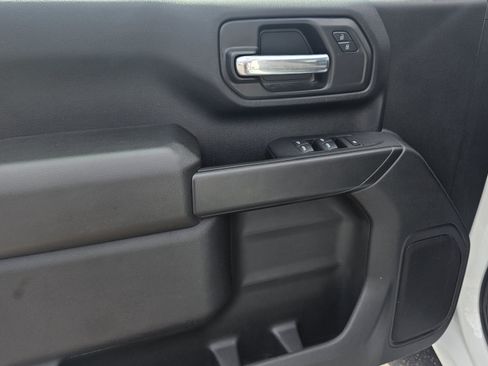 Used 2025 Chevrolet Silverado 3500 W/T AWD/4WD image 10
