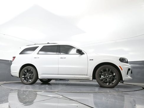 Used 2025 Dodge Durango R/T image 25