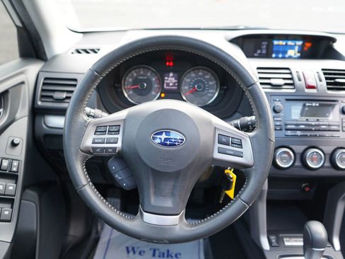 Used 2014 Subaru Forester 2.5i Limited AWD/4WD image 17
