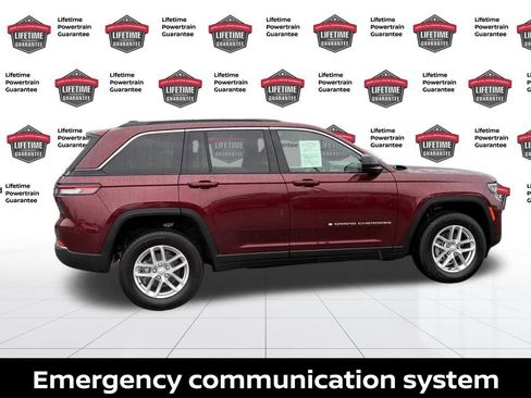 Used 2025 Jeep Grand Cherokee Laredo X image 7