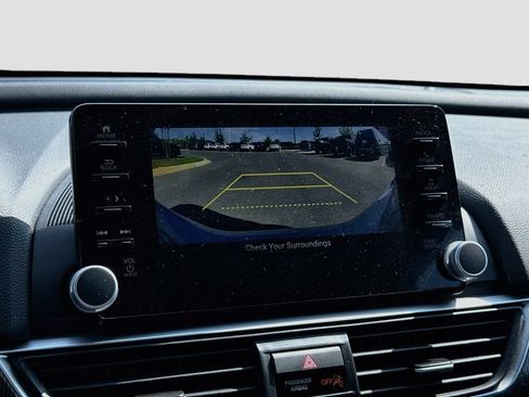 Used 2022 Honda Accord Sport image 17