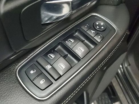 Used 2017 RAM 1500 Rebel w/ Luxury Group image 21