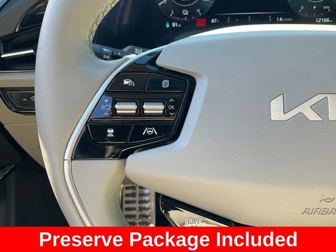 Used 2025 Kia Niro Wave w/ Wave Preserve Package FWD image 43