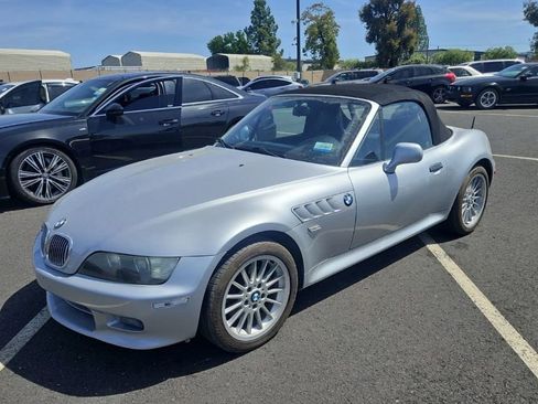 Used 2001 BMW Z3 3.0i RWD image 1