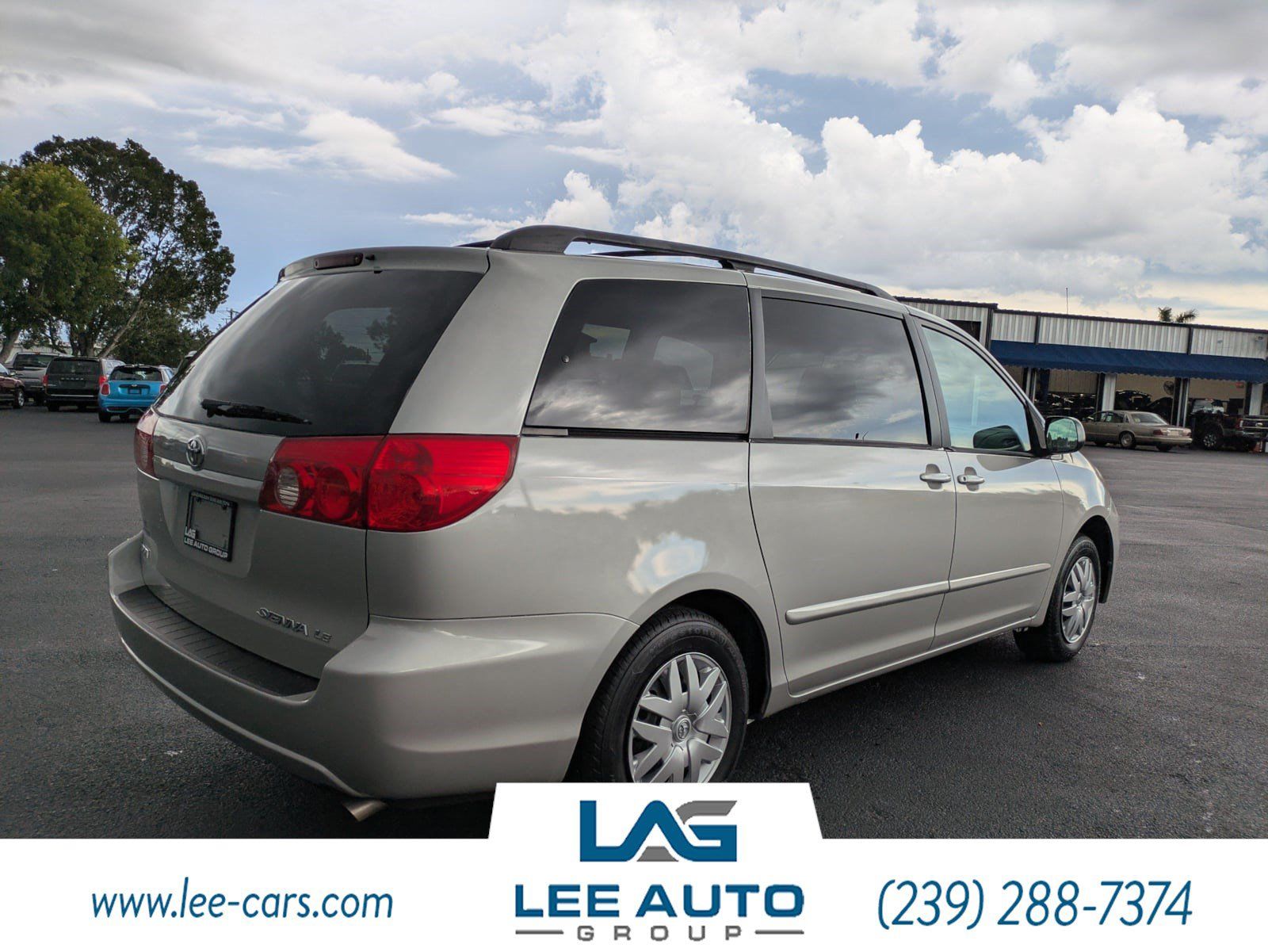 Used 2008 Toyota Sienna LE FWD image 3