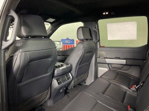 New 2025 Ford F150 Lariat w/ FX4 Off-Road Package image 15