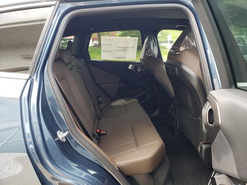 New 2026 BMW X3 xDrive30i w/ Convenience Package AWD/4WD image 17