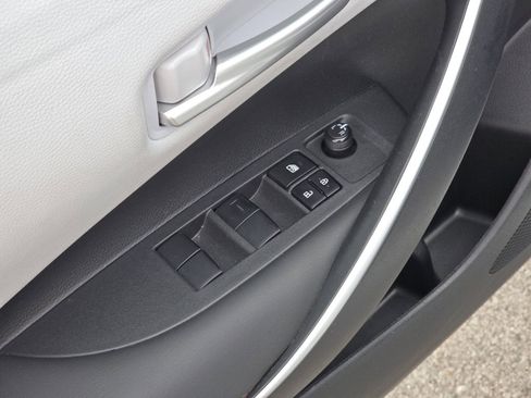 Used 2023 Toyota Corolla SE w/ Carpet Mat Package (TMS) FWD image 26