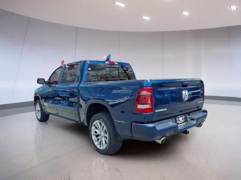 Used 2023 RAM 1500 Laramie AWD/4WD image 3