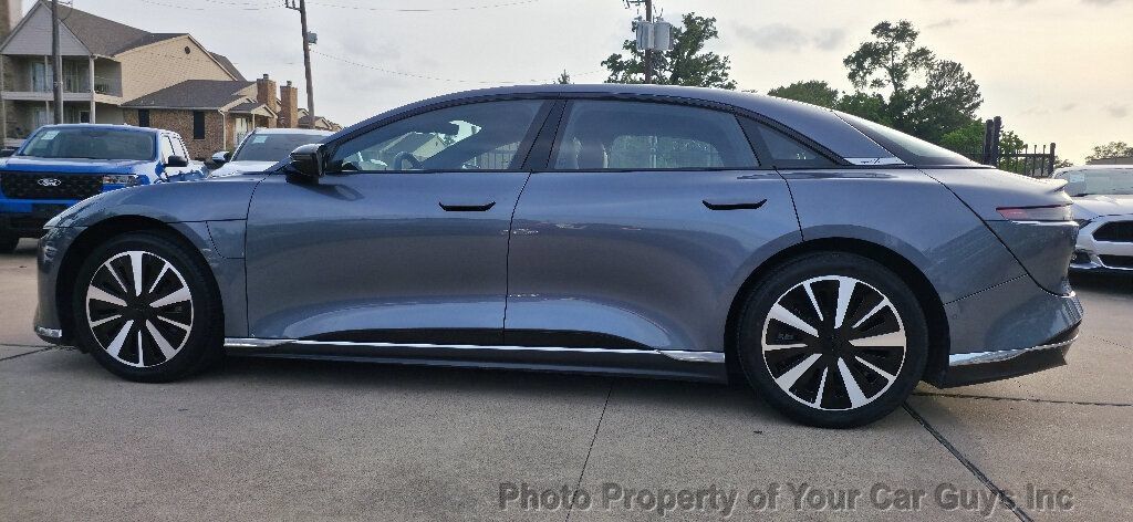 Used 2024 Lucid Air Pure RWD image 4