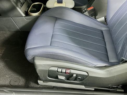 Certified 2025 MINI Cooper S image 19