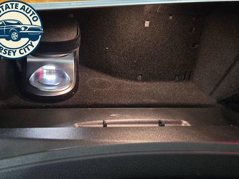 Used 2018 Mercedes-Benz E 300 4MATIC w/ Premium 3 Package (Q03) image 21