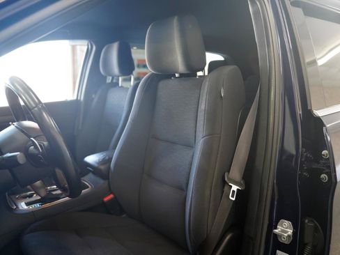 Used 2017 Jeep Grand Cherokee Laredo w/ Quick Order Package 2BE RWD image 25