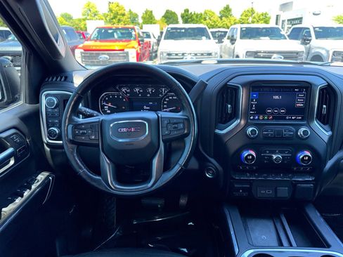 Used 2021 GMC Sierra 1500 AT4 w/ AT4 Preferred Package AWD/4WD image 25