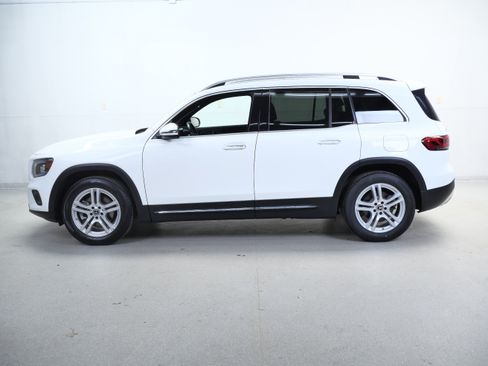 Certified 2021 Mercedes-Benz GLB 250 4MATIC image 10