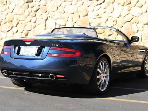 Used 2007 Aston Martin DB9 Volante image 6
