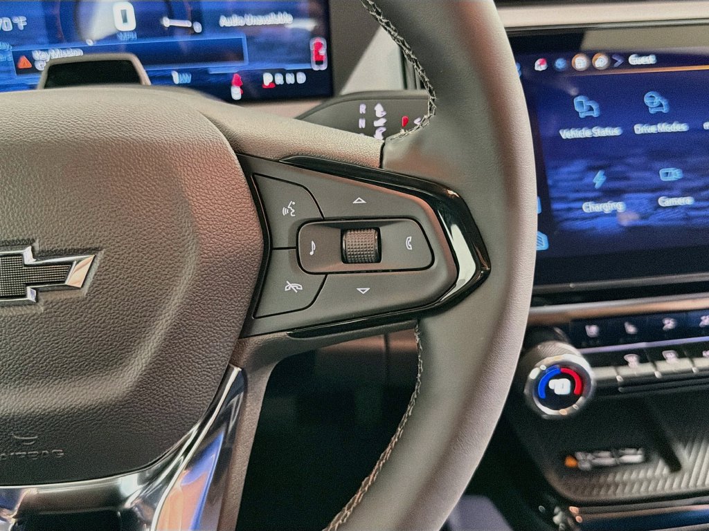New 2027 Chevrolet Bolt LT w/ Super Cruise Package FWD image 32