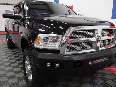 Used 2015 RAM 2500 Laramie w/ Convenience Group AWD/4WD image 16