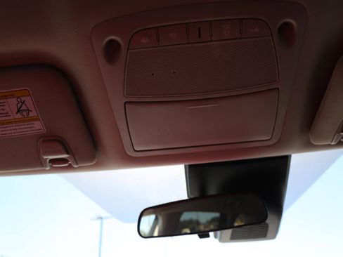 Used 2020 Nissan Murano S w/ Technology Package image 16