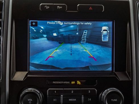 Used 2016 Ford F150 XLT w/ Equipment Group 302A Luxury image 19