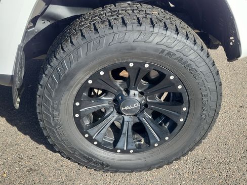 Used 2016 Toyota 4Runner SR5 image 8