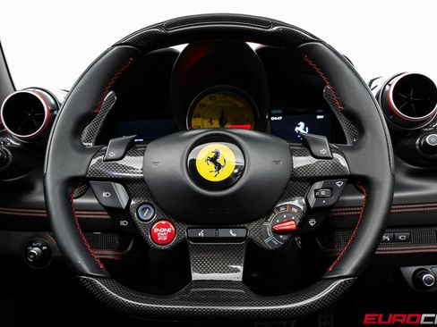 Used 2022 Ferrari F8 Tributo image 35