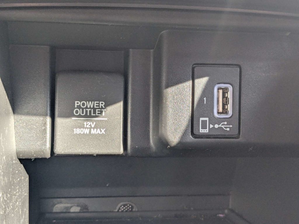 Used 2018 Honda Accord Sport image 42