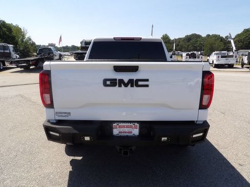 Used 2024 GMC Sierra 1500 Pro w/ Pro Value Package AWD/4WD image 6