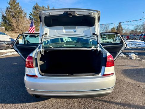 Used 2016 Volkswagen Passat 1.8T SE image 21