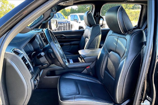 Used 2024 RAM 1500 Limited AWD/4WD image 22