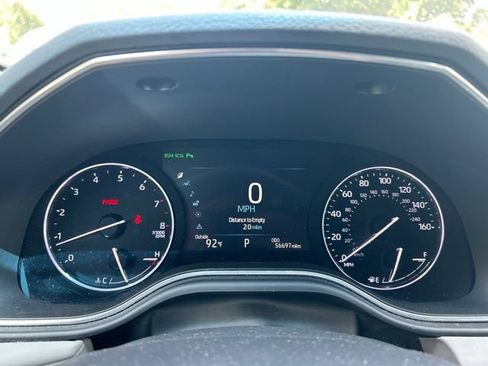 Used 2019 Toyota Avalon Limited w/ Advanced Safety Package FWD image 11