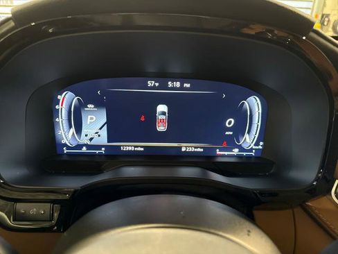 Certified 2025 INFINITI QX60 Sensory image 15