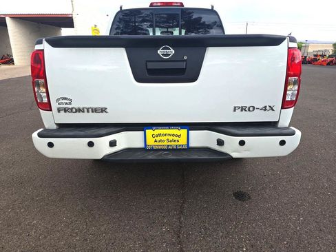 Used 2018 Nissan Frontier PRO-4X AWD/4WD image 30