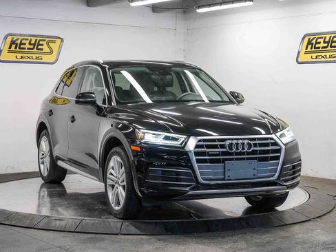 Used 2018 Audi Q5 2.0T Premium Plus w/ Premium Plus Package AWD/4WD image 5