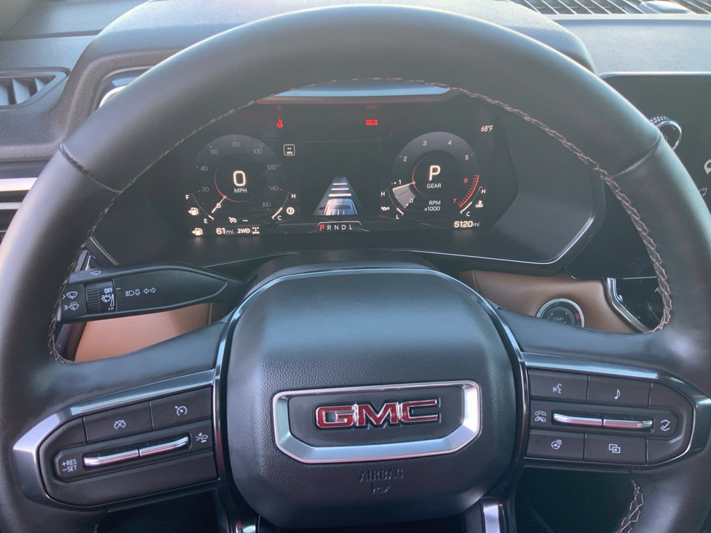 Used 2026 GMC Canyon AT4 w/ AT4 Premium Package AWD/4WD image 18